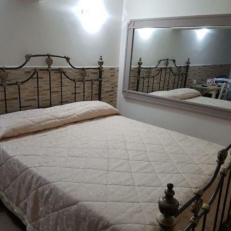 Stazione Marinuzzi Villa Palermo Kültér fotó