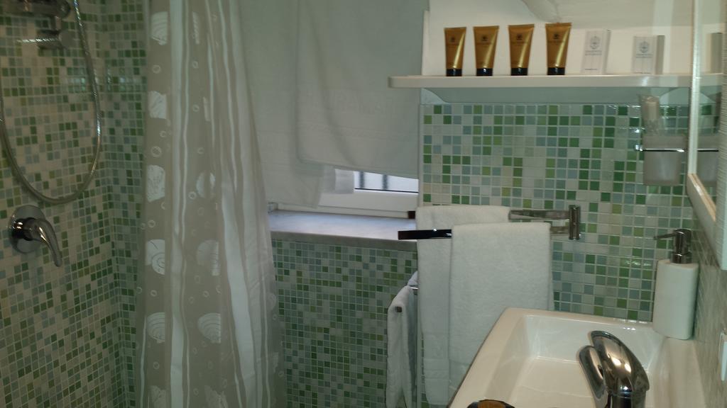 Stazione Marinuzzi Villa Palermo Kültér fotó