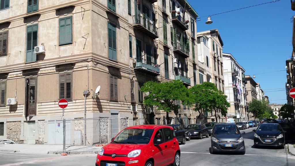 Stazione Marinuzzi Villa Palermo Kültér fotó